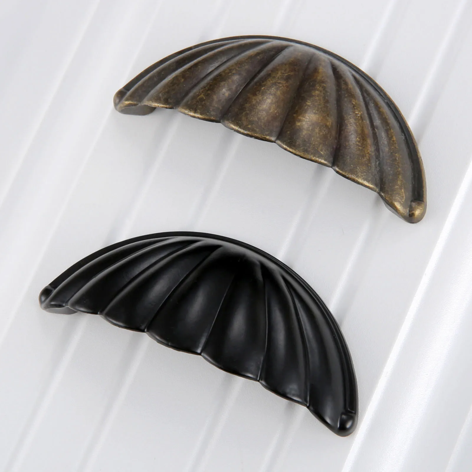 1Pc Alloy Shell รูปทรงครึ่งวงก - Furniture Hardware Vintage บทวิจารณ์และราคา