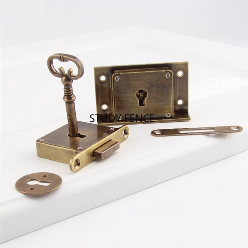 กุญแจล็อคตู้ลิ้นชักโลหะโบราณ 1 - Furniture Hardware Brass บทวิจารณ์และราคา