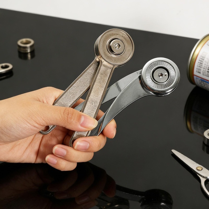 บานพับปรับระดับได้แบบปิดนุ่มนว - Cabinet Hinge Overlay บทวิจารณ์และราคา