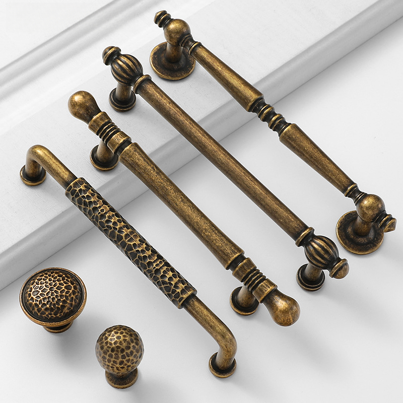 มือจับตู้ทองแดงวินเทจโบราณ ลูก - Unique Furniture Hardware Pulls บทวิจารณ์และราคา
